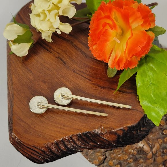 Floral Decorative Hairpins Womens Ivory Set of 2 Bobby Pins Victorian Roses Red - Picture 6 of 7